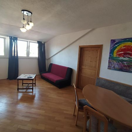 Dejan Apartment-Top Centar Pula Rum bild