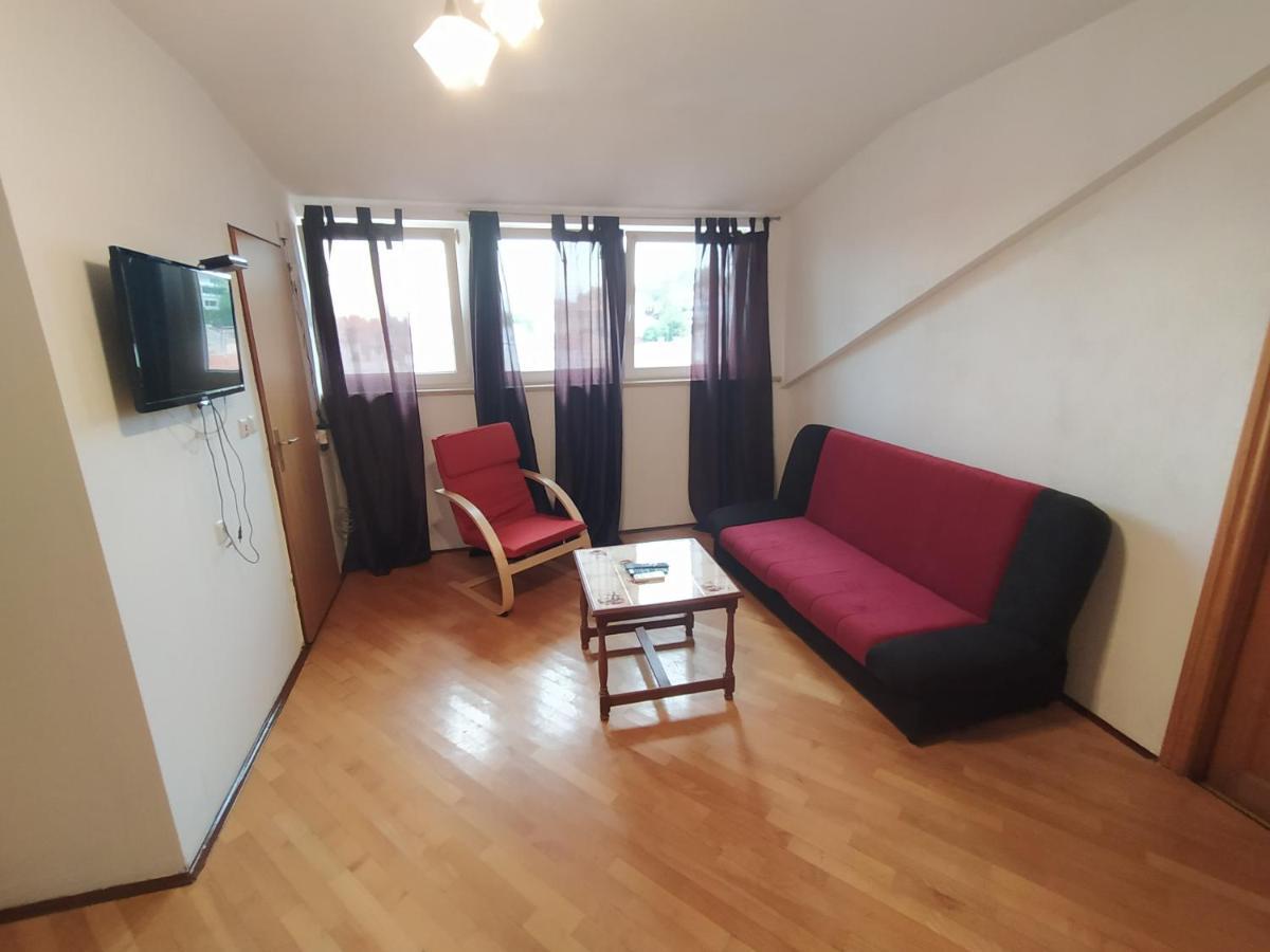 Dejan Apartment-Top Centar Pula Rum bild